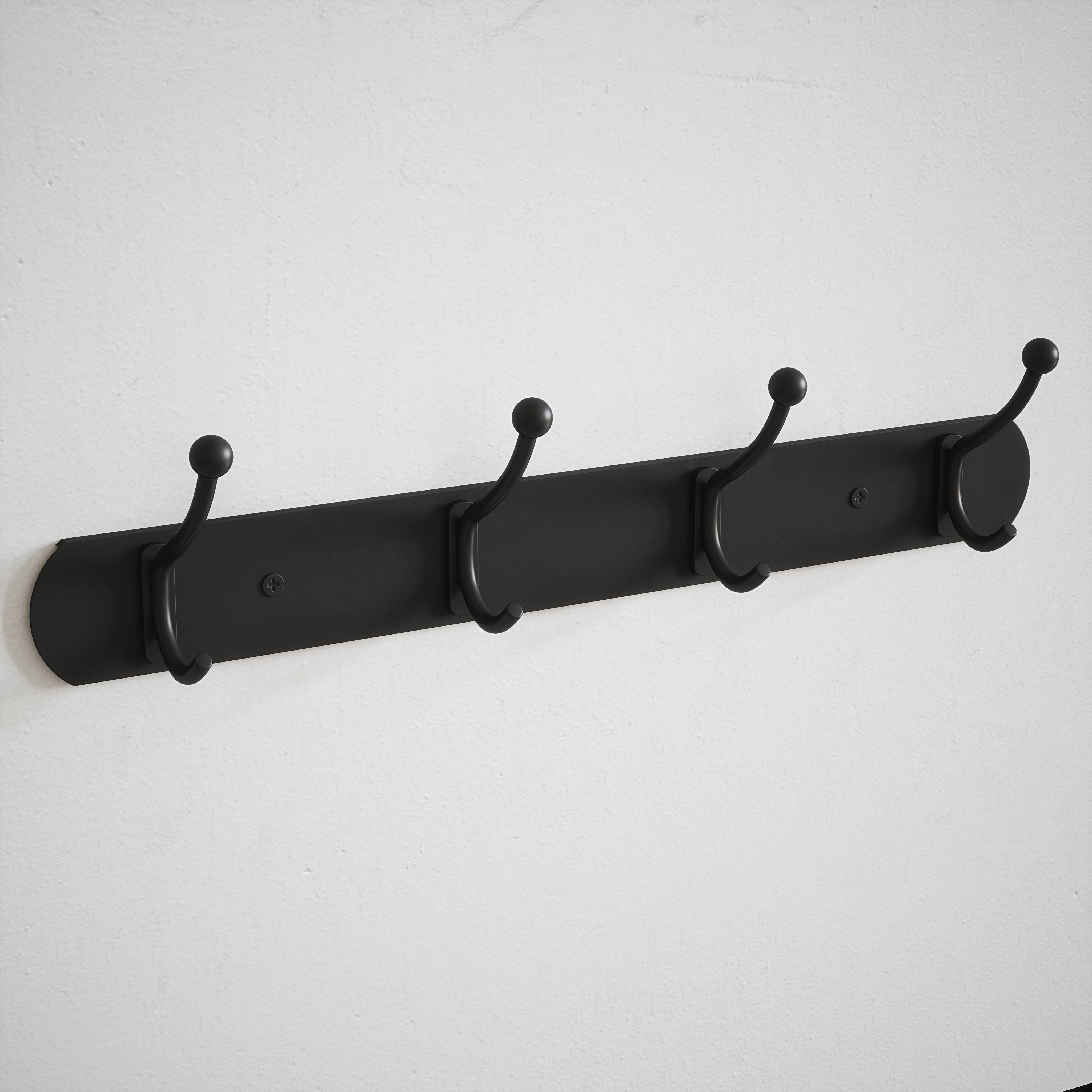 Hook Rail with 4 Hooks