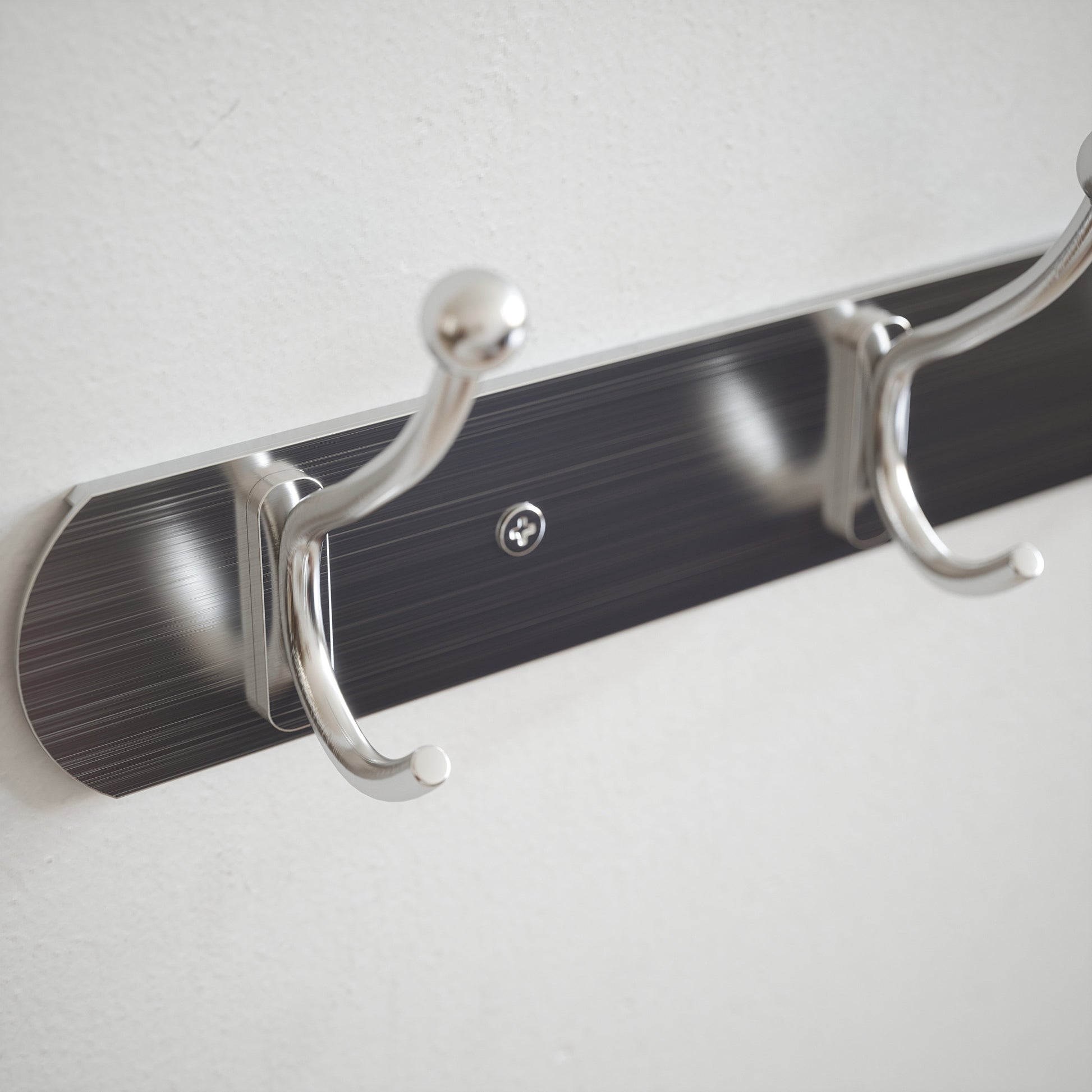 Hook Rail with 4 Hooks